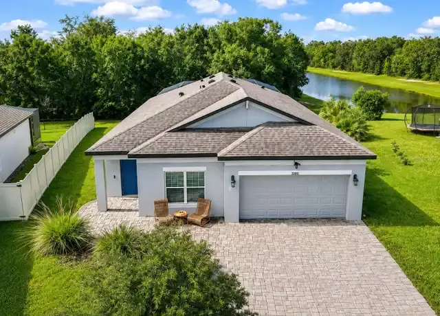 Home typical of Wesley Chapel, FL master-planned communities