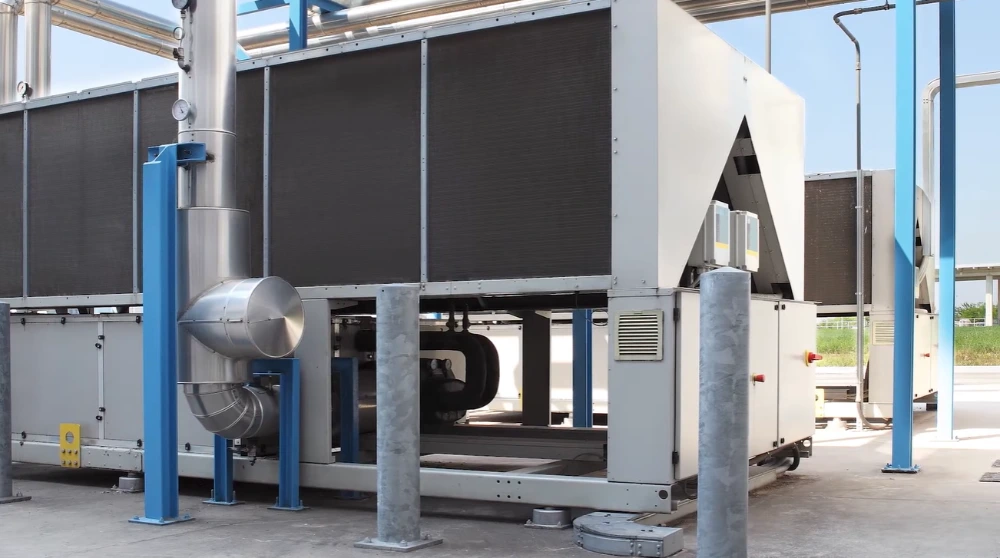 Commercial HVAC duct system serviced in a Tampa Bay business